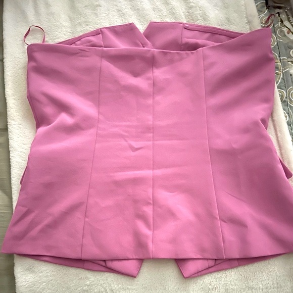 Bar III strapless vest with buttons fitted style Barbie pink suiting work career - Picture 3 of 7